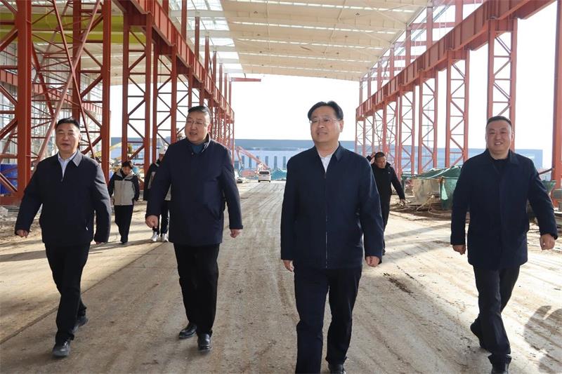 鞏義市委書記、市長郭程明蒞臨明泰鋁業慰問一線員工